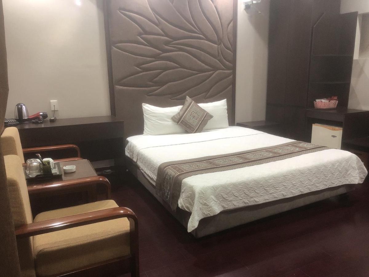 Holiday Hotel Hai Phong Bagian luar foto