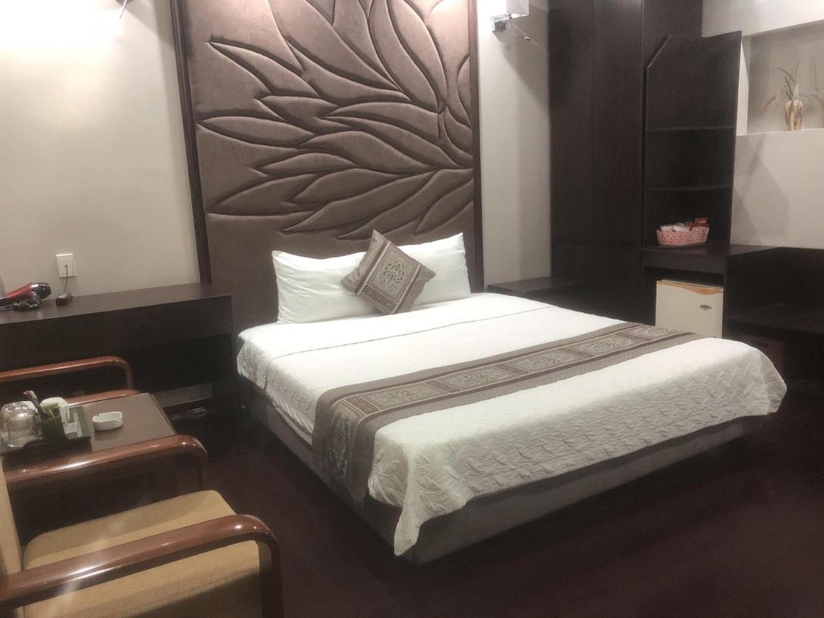 Holiday Hotel Hai Phong Bagian luar foto