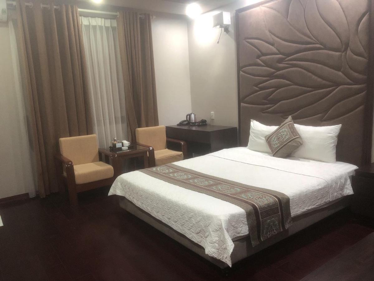 Holiday Hotel Hai Phong Bagian luar foto
