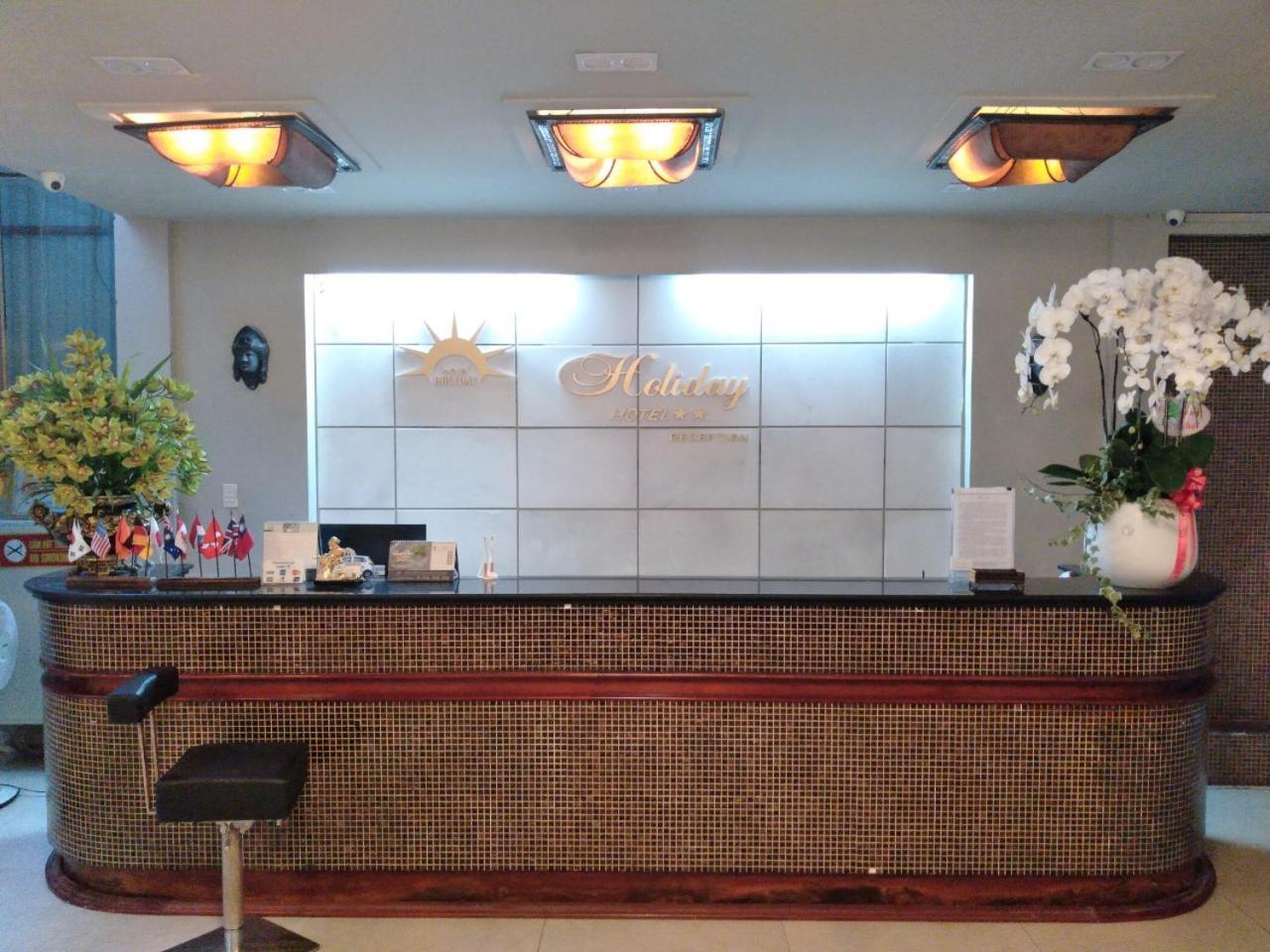 Holiday Hotel Hai Phong Bagian luar foto