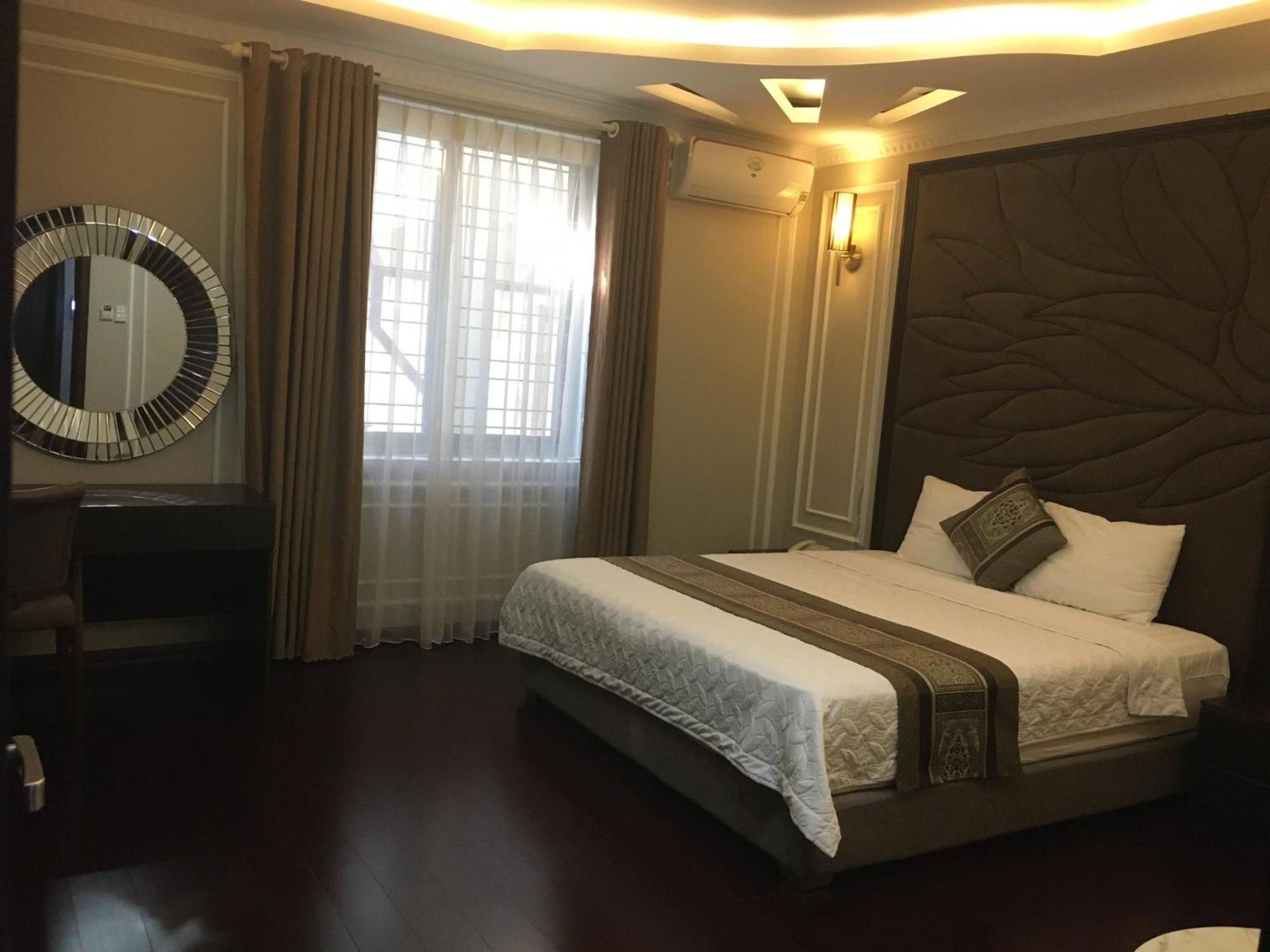 Holiday Hotel Hai Phong Bagian luar foto