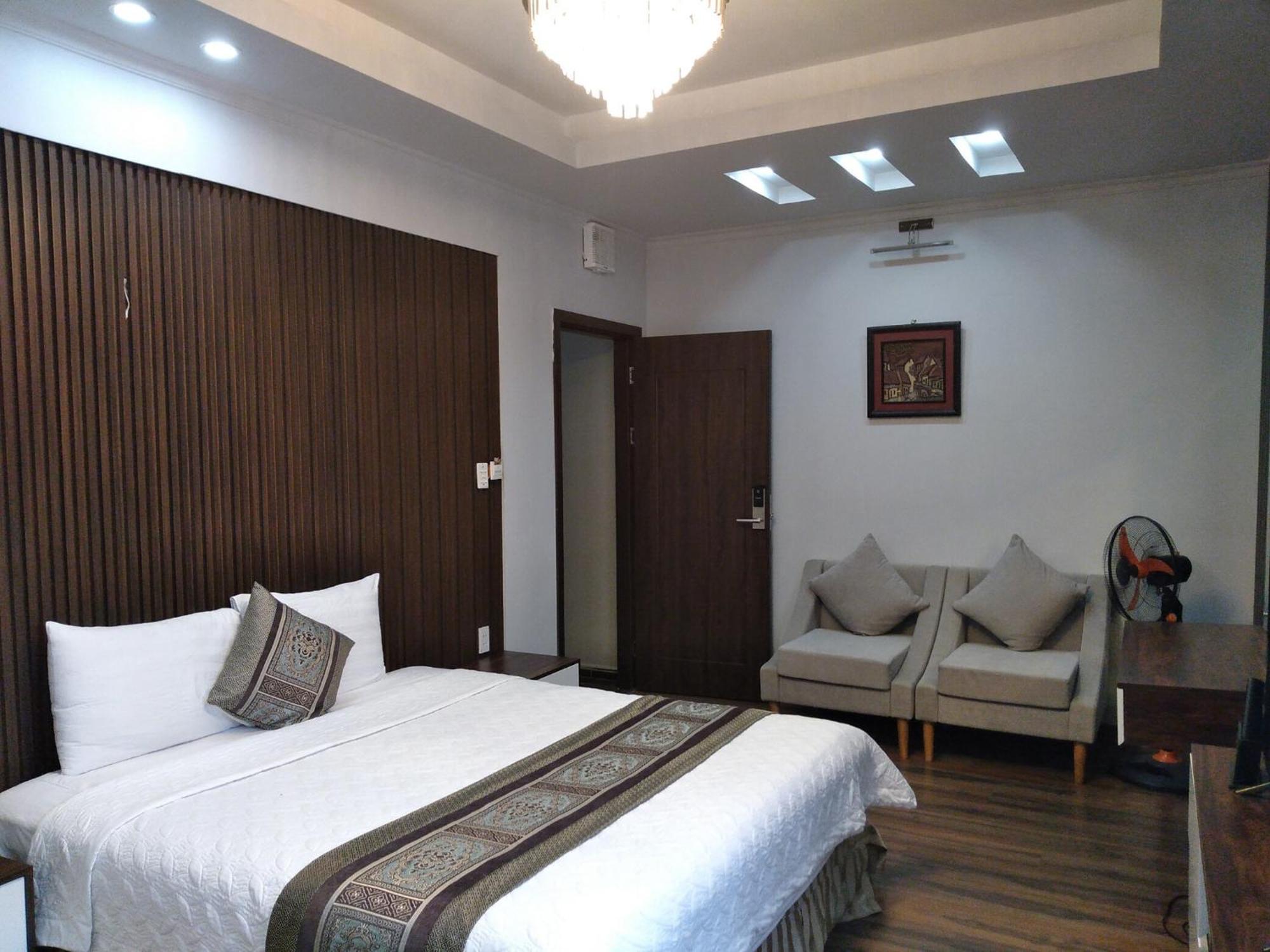 Holiday Hotel Hai Phong Bagian luar foto